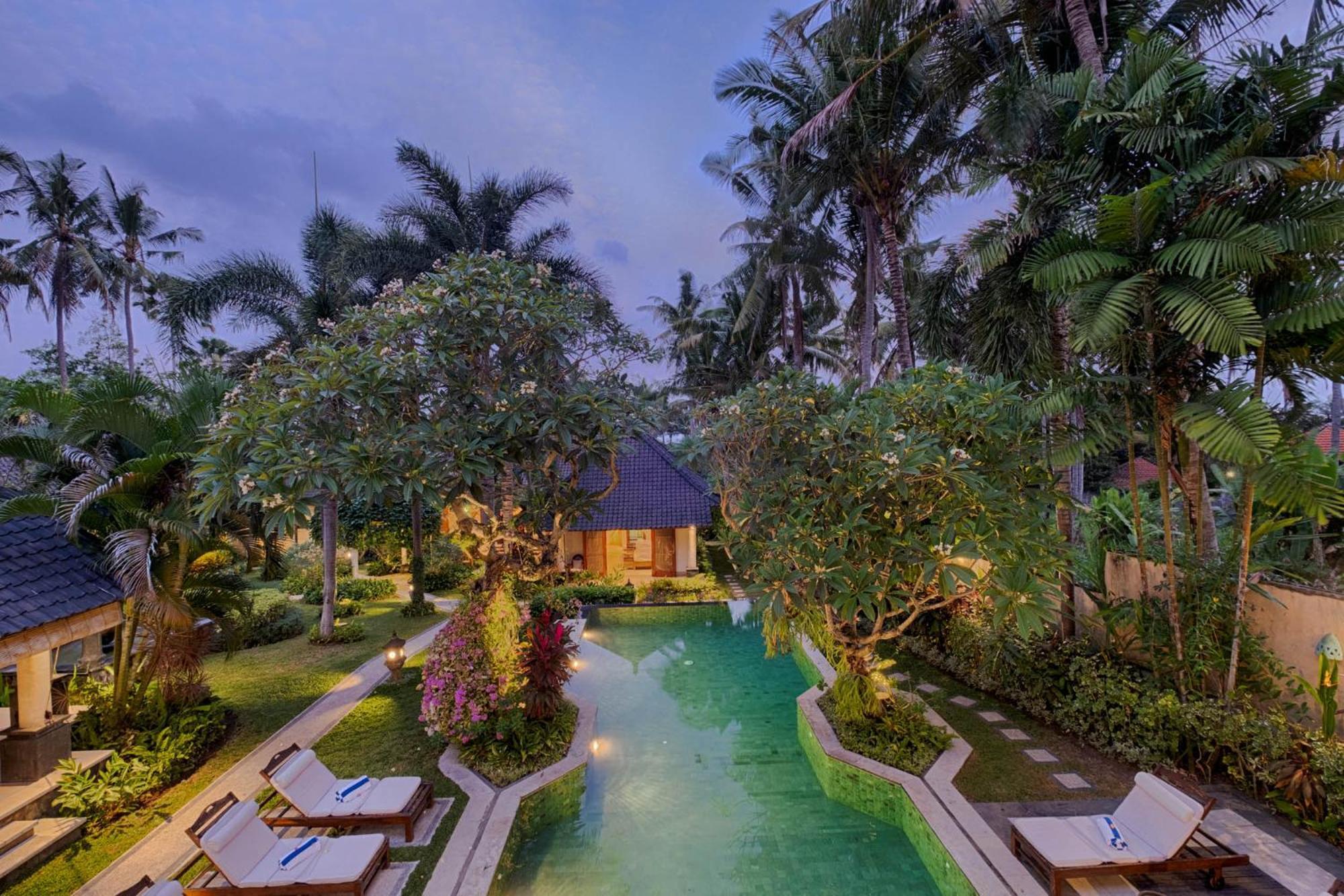 Kutus Kutus Saba Beach Villa 요그야카르타 외부 사진