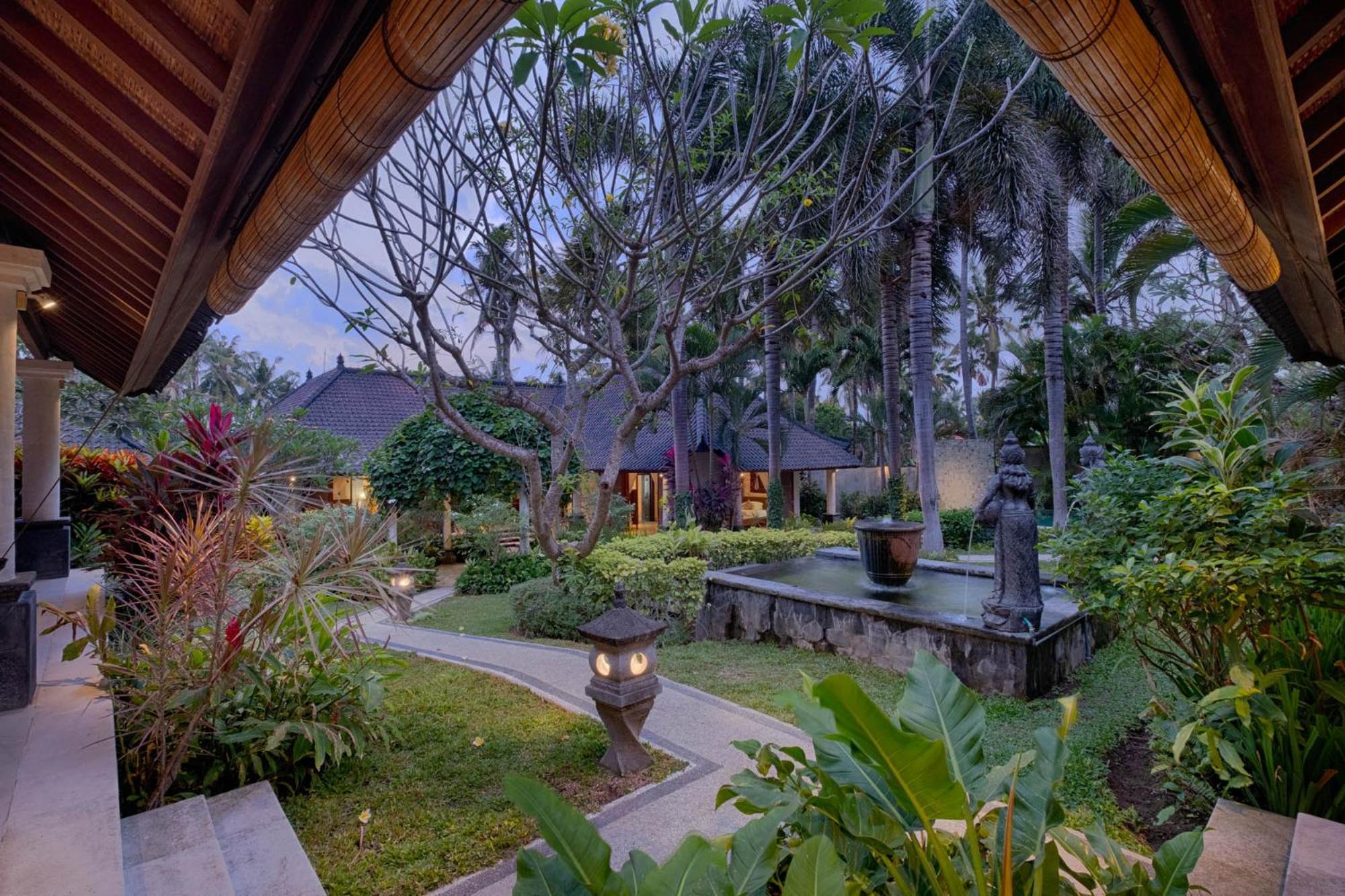 Kutus Kutus Saba Beach Villa 요그야카르타 외부 사진