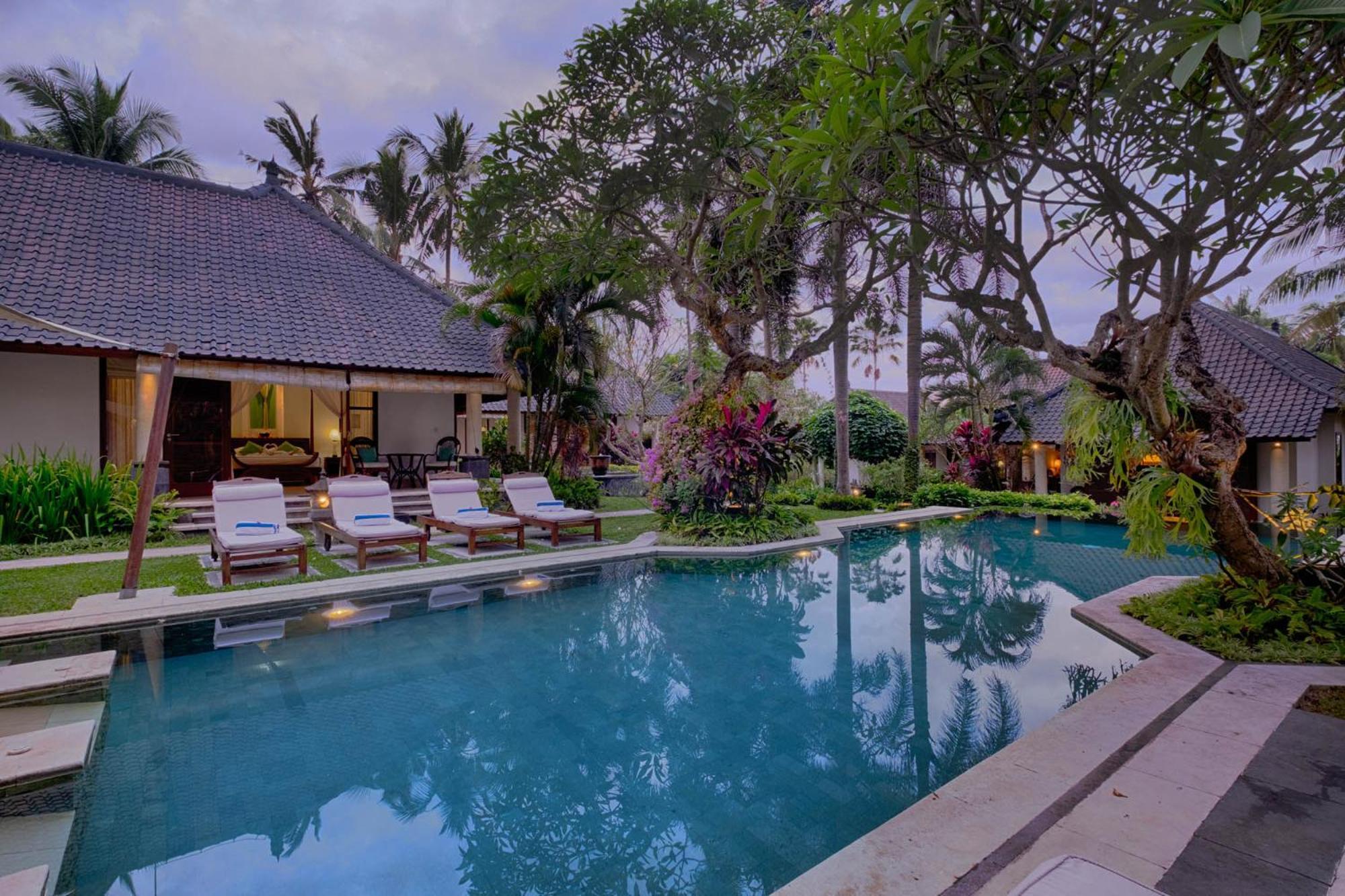Kutus Kutus Saba Beach Villa 요그야카르타 외부 사진
