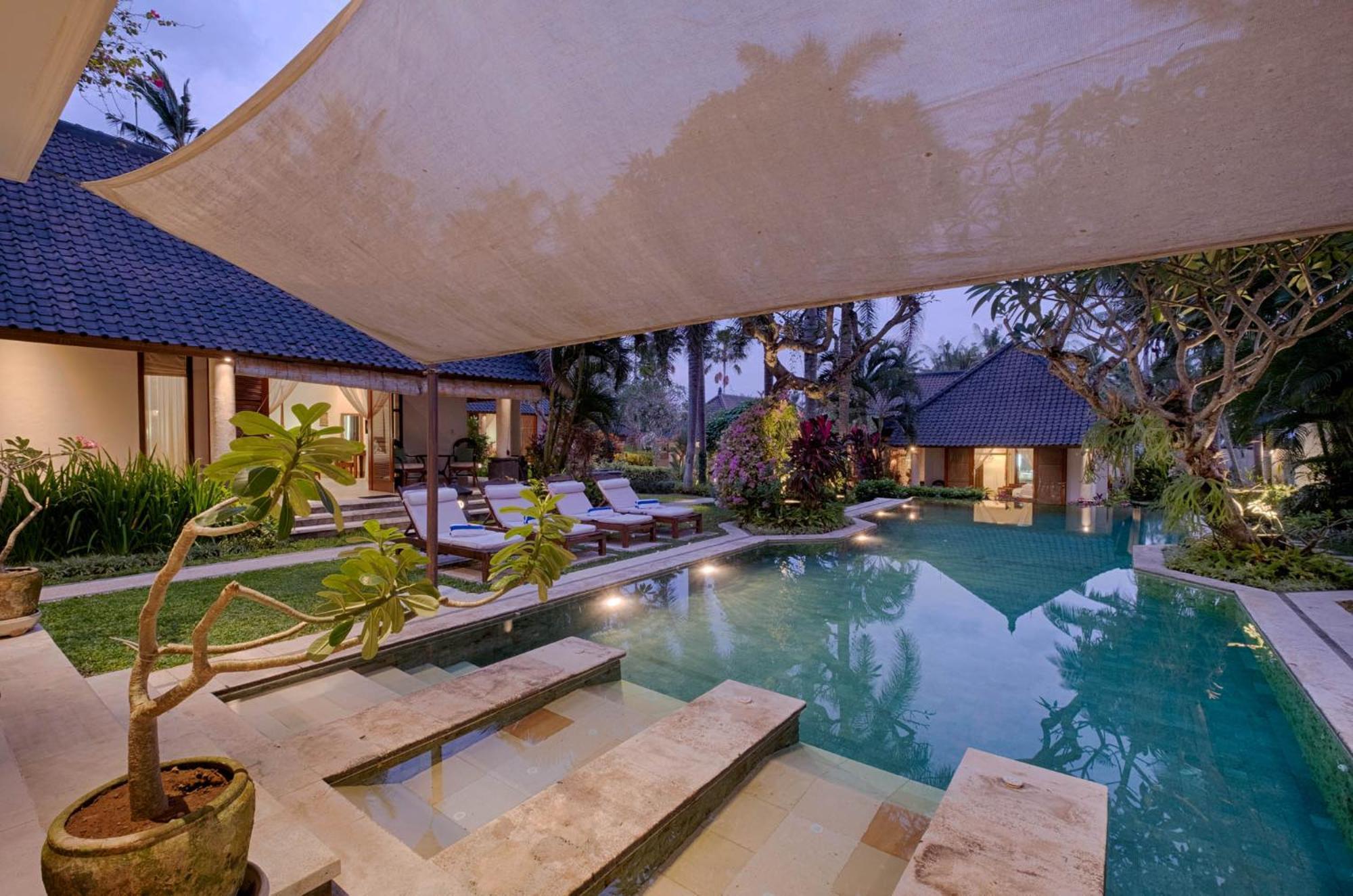 Kutus Kutus Saba Beach Villa 요그야카르타 외부 사진