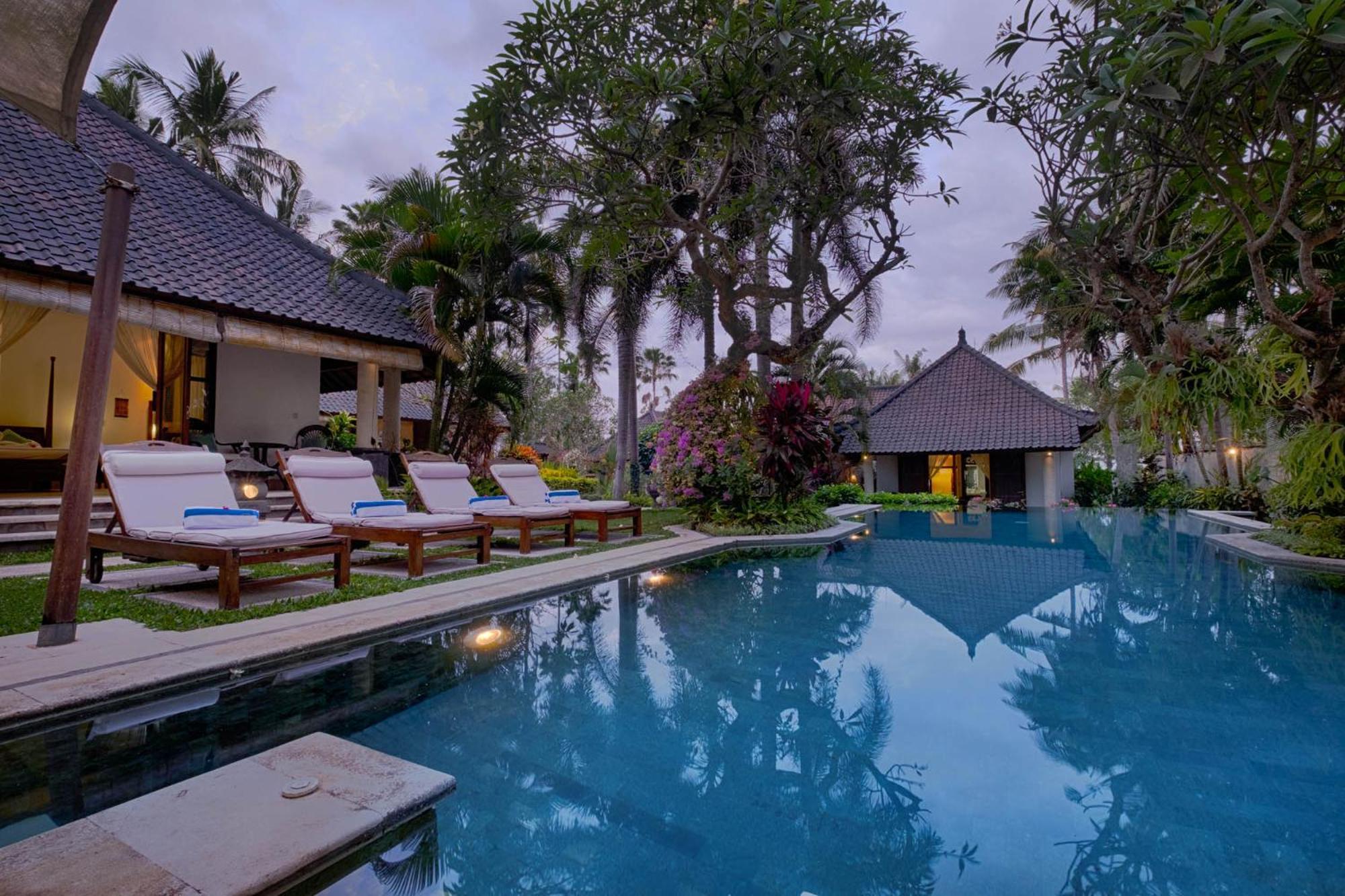 Kutus Kutus Saba Beach Villa 요그야카르타 외부 사진