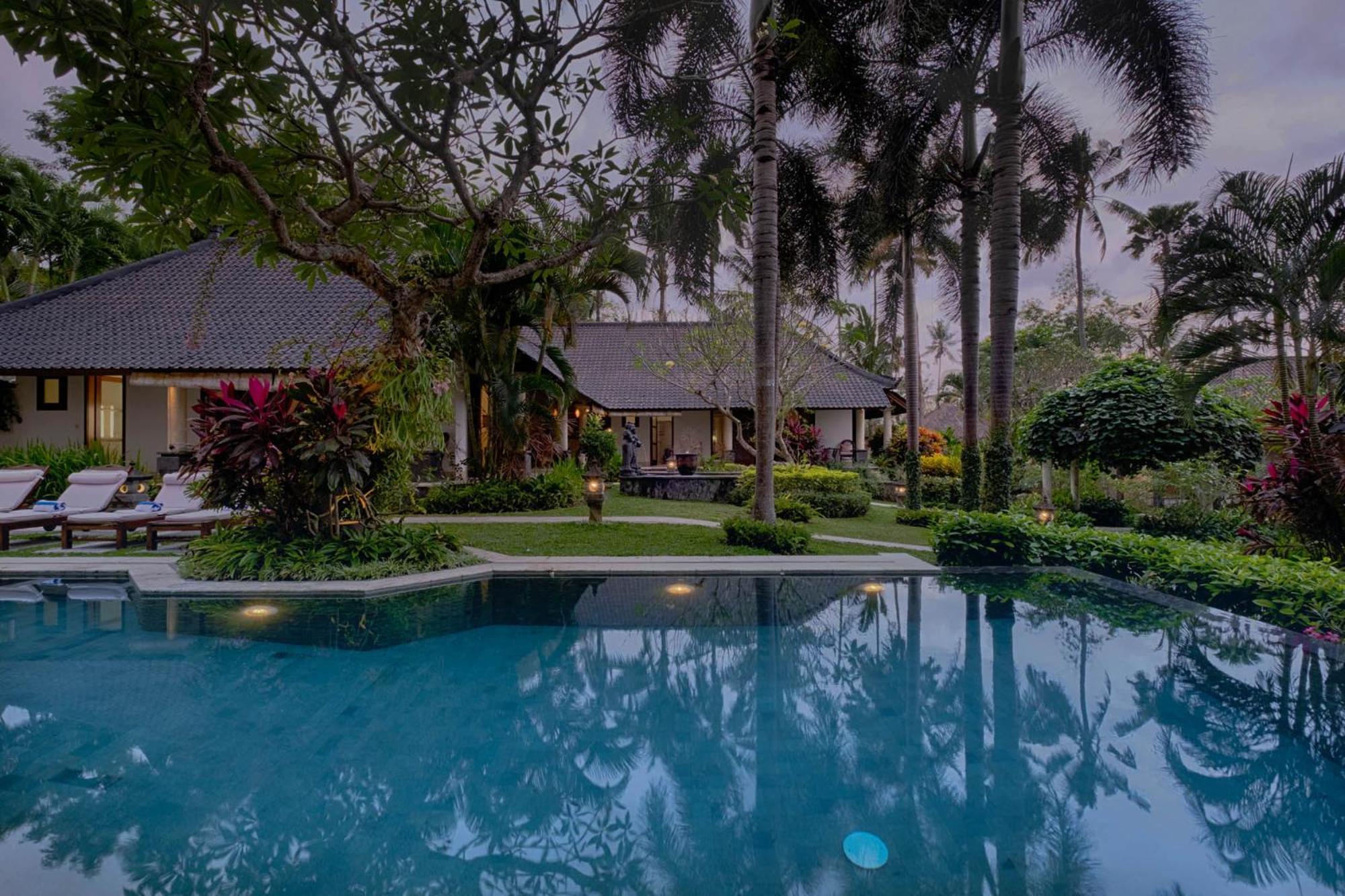 Kutus Kutus Saba Beach Villa 요그야카르타 외부 사진