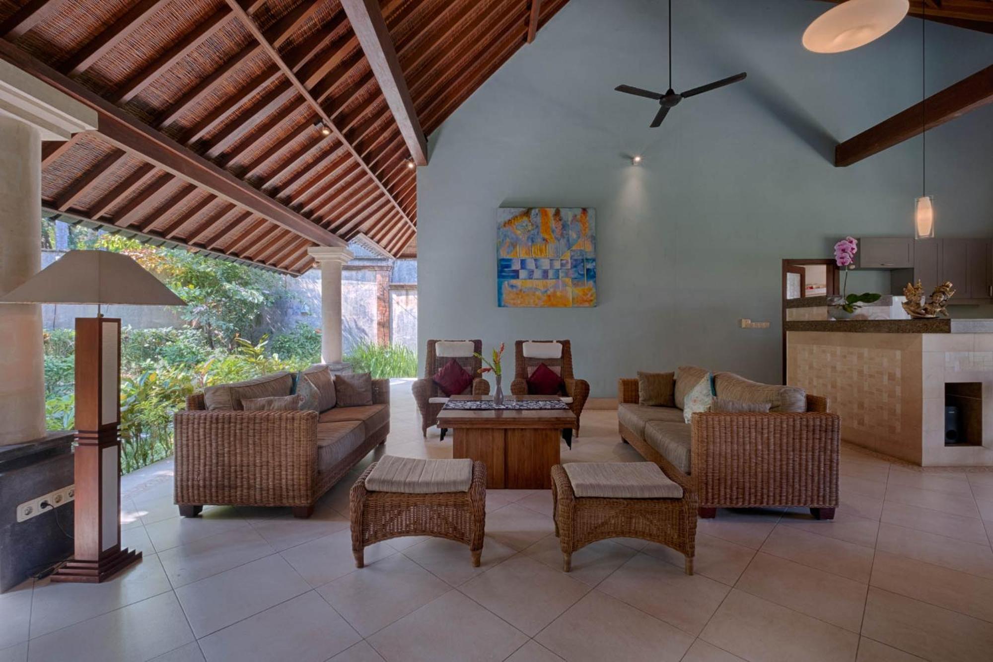 Kutus Kutus Saba Beach Villa 요그야카르타 외부 사진