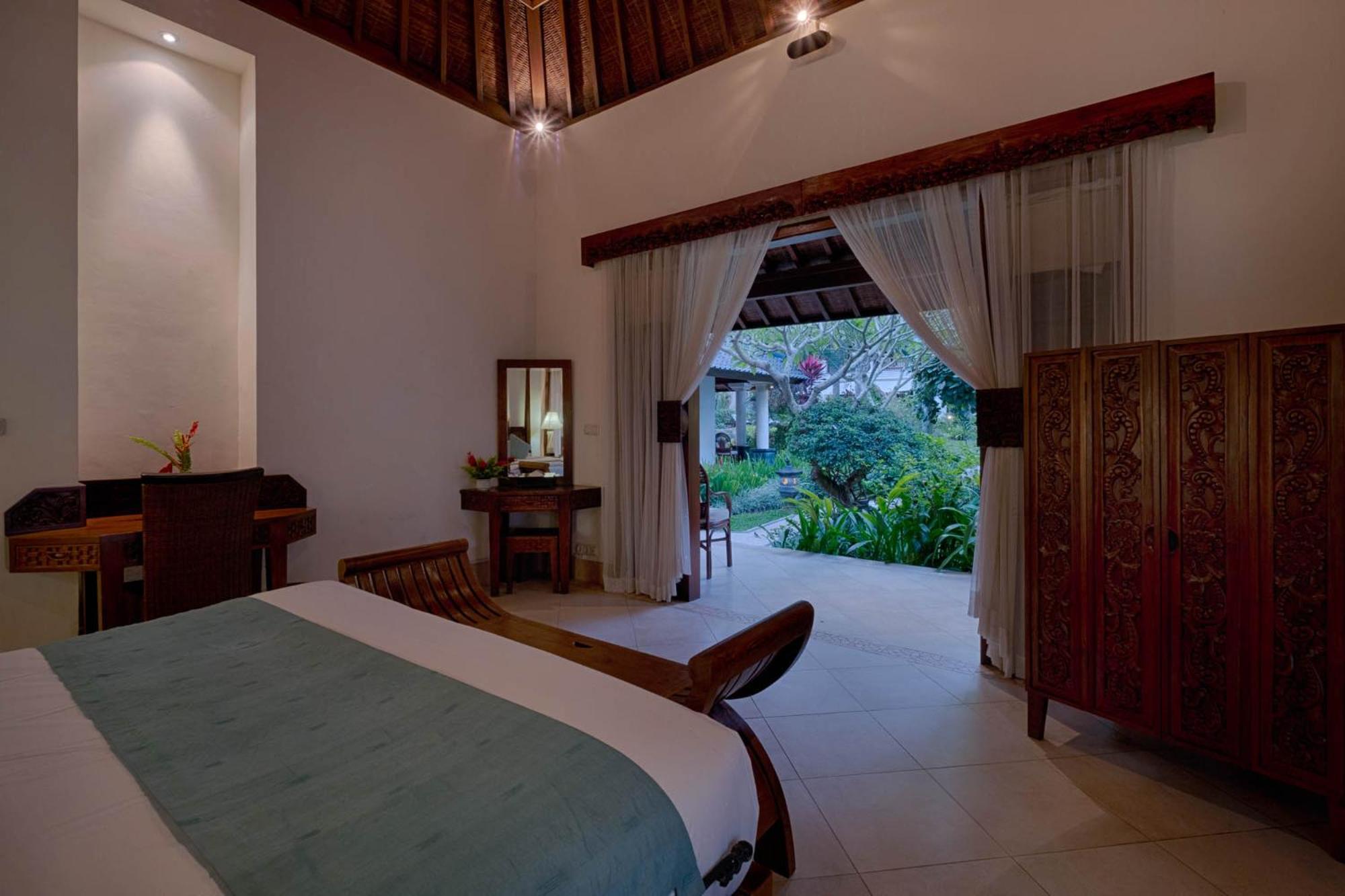 Kutus Kutus Saba Beach Villa 요그야카르타 외부 사진