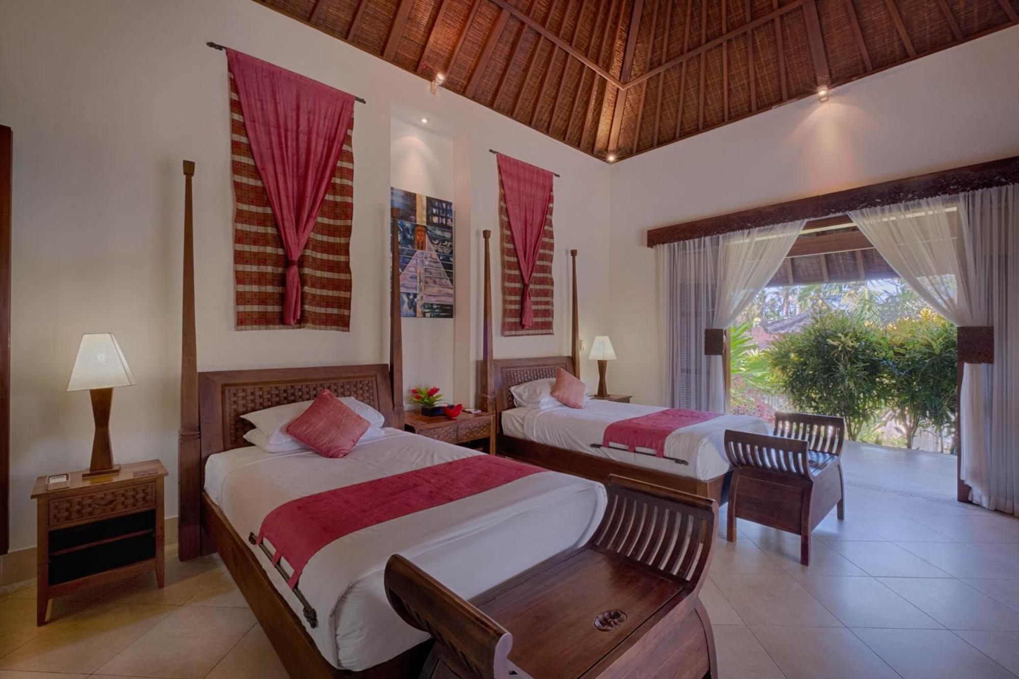 Kutus Kutus Saba Beach Villa 요그야카르타 외부 사진